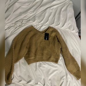 BRAND NEW FASHION NOVA SWEATER